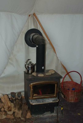 yome buck stove.JPG