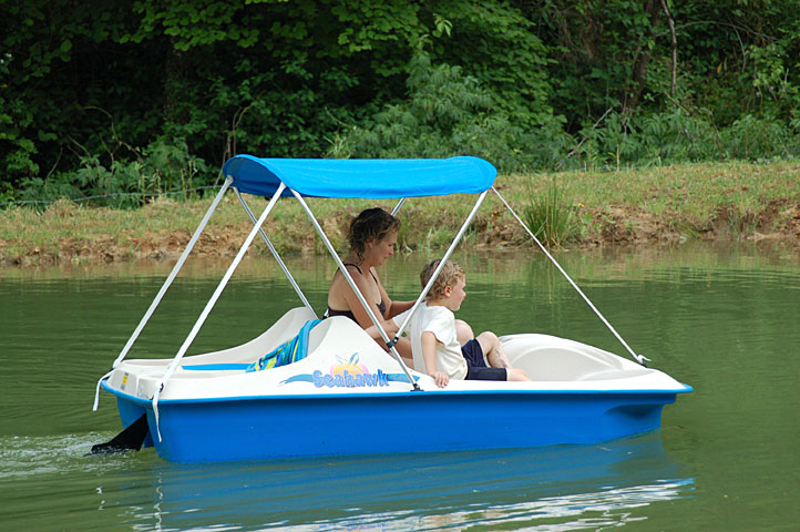 paddle-boat-2.jpg